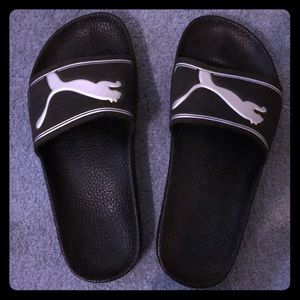 Black puma slide on sandals